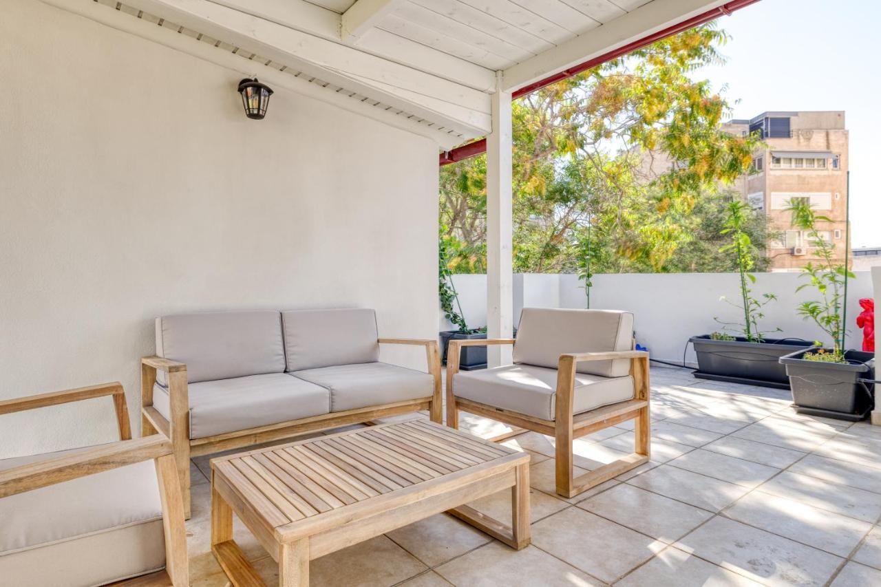 אתונה Chic Rooftop Studio W/ Terrace - Near Acropolis מראה חיצוני תמונה